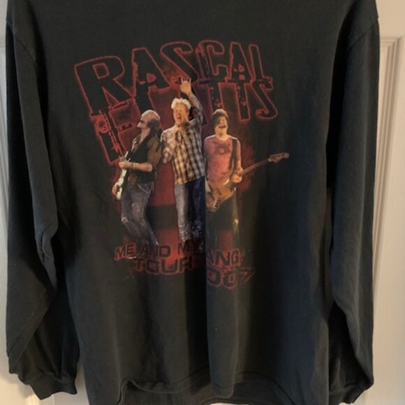 RASCAL FLATS CONCERT TOUR TEE - Picture 1 of 4